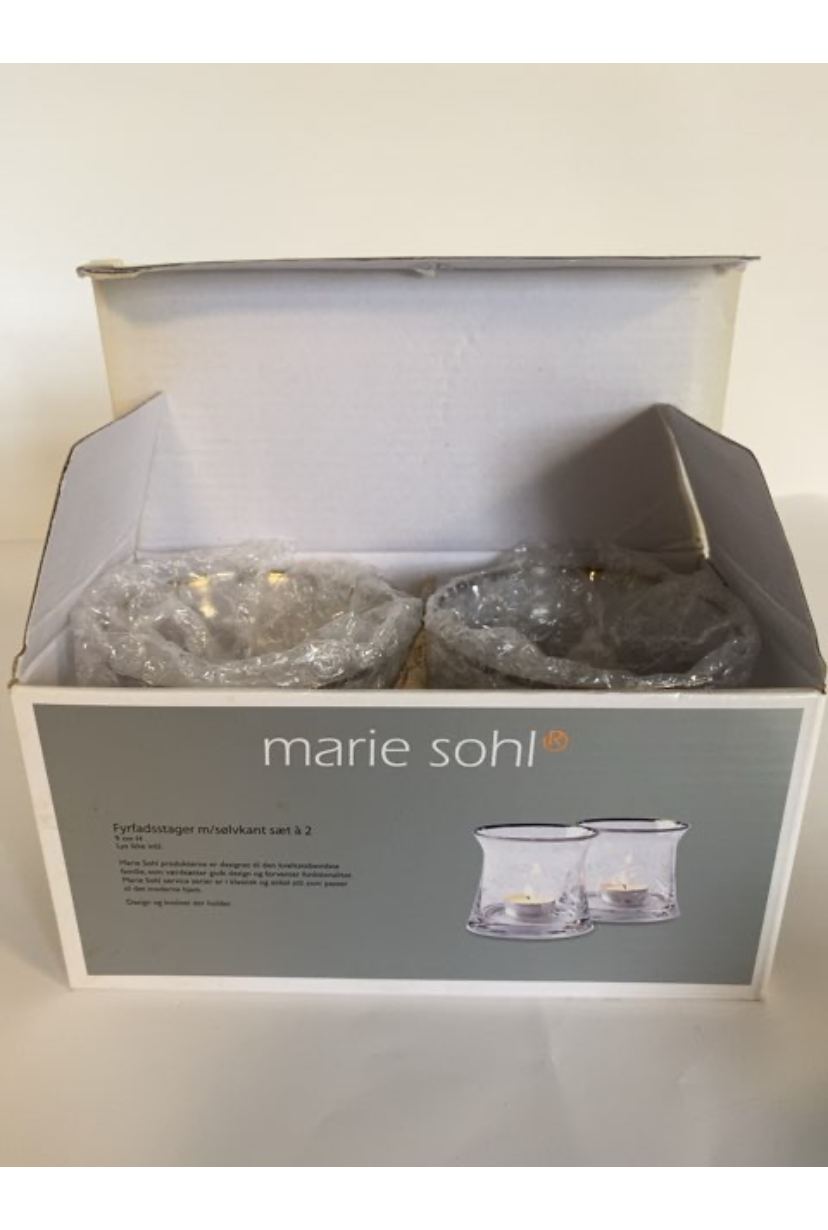Marie Sohl fyrfadslyssholder
